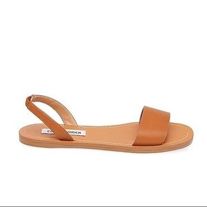 Steve Madden tan slingback flat sandals